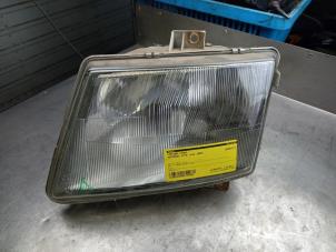 Used Headlight, left Mercedes Vito (638.1/2) 2.3 108D Price € 25,00 Margin scheme offered by Akkie Stomphorst Autodemontage