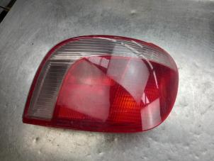 Used Taillight, right Toyota Yaris (P1) 1.0 16V VVT-i Price € 25,00 Margin scheme offered by Akkie Stomphorst Autodemontage
