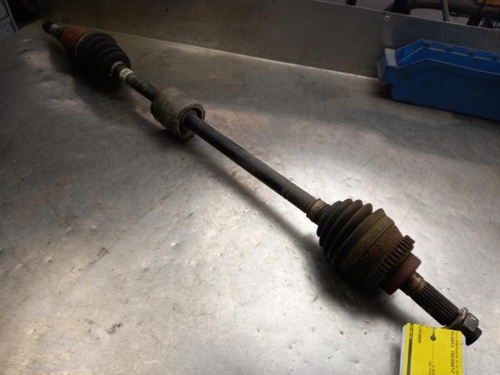 Front drive shaft, right from a Opel Agila (A) 1.0 12V 2002