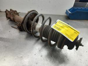 Used Front shock absorber rod, left Chevrolet Kalos (SF48) 1.4 Price € 35,00 Margin scheme offered by Akkie Stomphorst Autodemontage