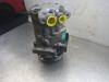 Air conditioning pump from a Renault Twingo (C06), 1993 / 2007 1.2, Hatchback, 2-dr, Petrol, 1.149cc, 43kW (58pk), FWD, D7F700; D7F701; D7F702; D7F703; D7F704, 1996-05 / 2007-06, C066; C068; C06G; C06S; C06T 2000