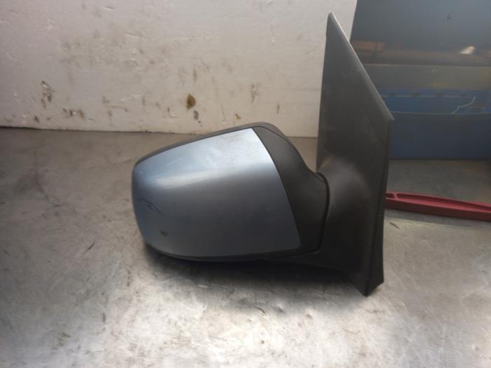 Wing mirror, right from a Ford Focus 2 1.6 TDCi 16V 90 2007