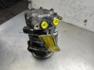 Used Air conditioning pump Ford Focus 2 1.6 TDCi 16V 90 Price € 65,00 Margin scheme offered by Akkie Stomphorst Autodemontage