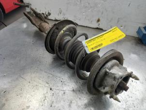 Used Front shock absorber rod, right Mercedes Vaneo (W414) 1.6 Price € 35,00 Margin scheme offered by Akkie Stomphorst Autodemontage