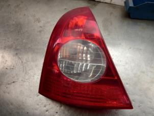Used Taillight, left Renault Clio II (BB/CB) 1.2 Price on request offered by Akkie Stomphorst Autodemontage