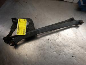 Used Wiper mechanism Fiat Seicento (187) 1.1 SPI Hobby,Young Price € 20,00 Margin scheme offered by Akkie Stomphorst Autodemontage