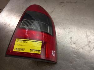 Used Taillight, right Opel Vectra B Caravan (31) 1.6 16V Price € 25,00 Margin scheme offered by Akkie Stomphorst Autodemontage