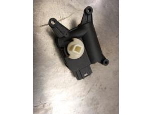 Used Heater valve motor Volkswagen Passat (3C2) 2.0 FSI 16V Price € 15,00 Margin scheme offered by Akkie Stomphorst Autodemontage