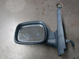 Used Wing mirror, left Renault Kangoo (KC) 1.5 dCi 70 Price € 35,00 Margin scheme offered by Akkie Stomphorst Autodemontage