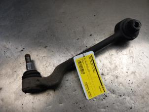 Used Front wishbone, right BMW 3 serie (E90) 318i 16V Price € 25,00 Margin scheme offered by Akkie Stomphorst Autodemontage