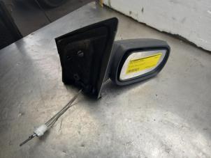 Used Wing mirror, right Ford Fiesta 5 (JD/JH) 1.4 TDCi Price € 25,00 Margin scheme offered by Akkie Stomphorst Autodemontage