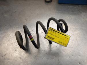 Used Rear coil spring Renault Clio III (BR/CR) 1.5 dCi FAP Price € 20,00 Margin scheme offered by Akkie Stomphorst Autodemontage
