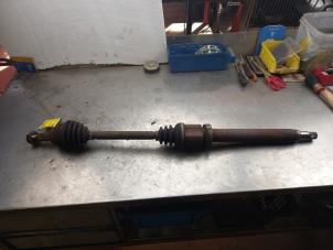 Used Front drive shaft, right Ford Fusion 1.4 16V Price € 35,00 Margin scheme offered by Akkie Stomphorst Autodemontage