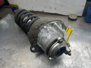 Used Rear shock absorber rod, right Volvo XC70 (SZ) XC70 2.4 D 20V Price € 75,00 Margin scheme offered by Akkie Stomphorst Autodemontage