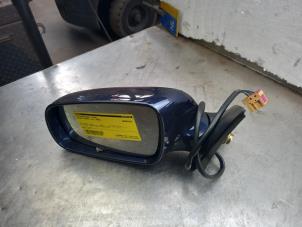 Used Wing mirror, left Skoda Fabia (6Y2) 1.2 HTP Price on request offered by Akkie Stomphorst Autodemontage
