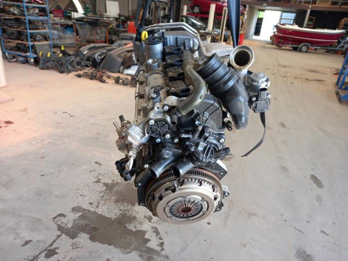 Motor from a Skoda Fabia III (NJ3) 1.2 TSI 16V 2017