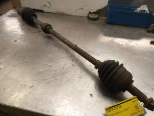 Used Front drive shaft, right Nissan Micra (K12) 1.2 16V Price on request offered by Akkie Stomphorst Autodemontage