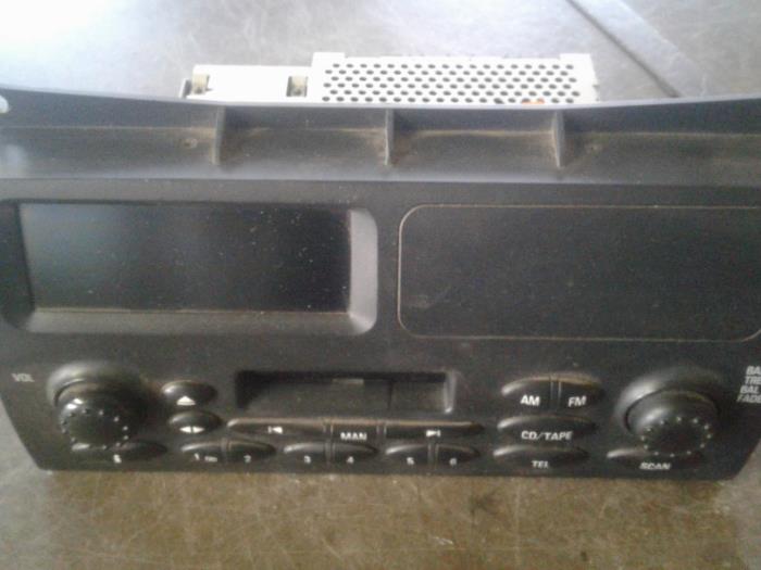 Reproductor de casetes y radio de un Rover 75 1.8 16V Classic 2001