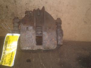 Used Front brake calliper, right Volvo S40 (VS) 1.8 16V Price on request offered by Akkie Stomphorst Autodemontage