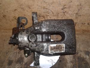 Used Rear brake calliper, left Citroen C4 Berline (LC) 1.6 HDi 16V 110 Price on request offered by Akkie Stomphorst Autodemontage