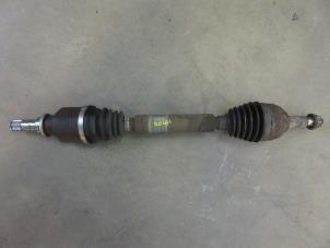 Used Front drive shaft, left Renault Megane II Grandtour (KM) 1.5 dCi 100 Price on request offered by Akkie Stomphorst Autodemontage