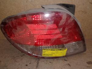 Used Taillight, left Hyundai Coupe 2.0i 16V Price on request offered by Akkie Stomphorst Autodemontage
