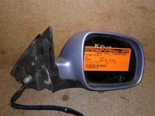 Used Wing mirror, right Volkswagen Passat (3B2) 1.9 TDi 110 Price on request offered by Akkie Stomphorst Autodemontage