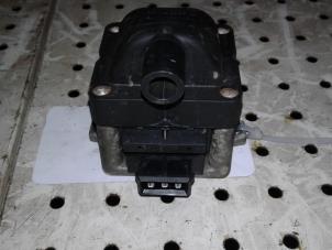 Used Ignition coil Volkswagen Polo III (6N1) 1.6i 75 Price on request offered by Akkie Stomphorst Autodemontage