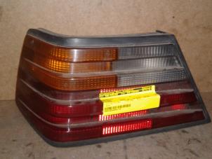 Used Taillight, left Mercedes E-Klasse Price on request offered by Akkie Stomphorst Autodemontage