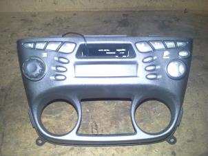 Used Radio/cassette player Nissan Almera Price on request offered by Akkie Stomphorst Autodemontage