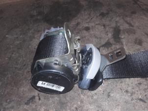 Used Rear seatbelt, right Mazda 2 (NB/NC/ND/NE) 1.4 CiTD Price on request offered by Akkie Stomphorst Autodemontage