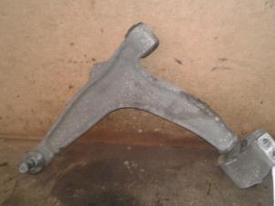 Used Front wishbone, left Opel Vectra C Caravan 1.9 CDTI 16V Price on request offered by Akkie Stomphorst Autodemontage