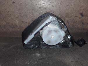 Used Front seatbelt, right Opel Vectra C Caravan 1.9 CDTI 16V Price on request offered by Akkie Stomphorst Autodemontage