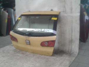 Używane Tylna klapa Seat Ibiza III (6L1) 1.9 TDI FR Cena na żądanie oferowane przez Akkie Stomphorst Autodemontage