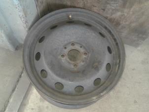 Used Wheel Fiat Stilo (192A/B) 1.8 16V 3-Drs. Price on request offered by Akkie Stomphorst Autodemontage