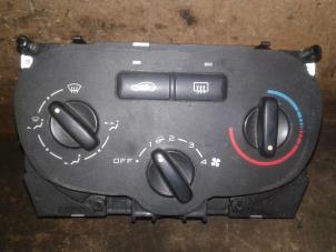 Used Heater control panel Peugeot 307 (3A/C/D) 1.4 Price on request offered by Akkie Stomphorst Autodemontage
