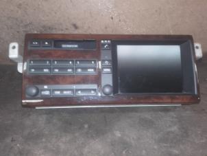 Used Radio/cassette player BMW 5 serie (E39) 523i 24V Price on request offered by Akkie Stomphorst Autodemontage
