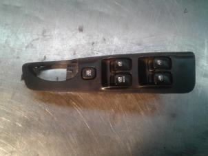 Used Electric window switch Chevrolet Tacuma 1.6 16V Price on request offered by Akkie Stomphorst Autodemontage