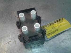 Used Ignition coil Renault Clio (B/C57/357/557/577) 1.2 Eco Kat. Price on request offered by Akkie Stomphorst Autodemontage