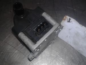 Used Ignition coil Volkswagen Polo III (6N1) 1.4i 60 Price on request offered by Akkie Stomphorst Autodemontage