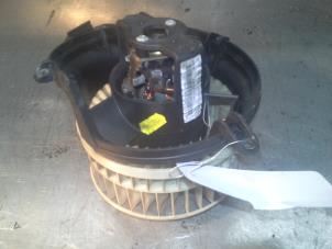 Used Heating and ventilation fan motor Mercedes C (W202) 1.8 C-180 16V Price on request offered by Akkie Stomphorst Autodemontage