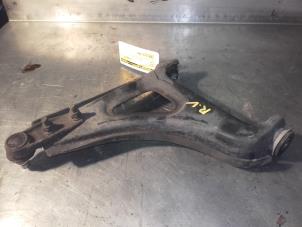 Used Front wishbone, right Renault Twingo (C06) 1.2 Price on request offered by Akkie Stomphorst Autodemontage