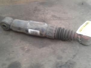 Used Rear shock absorber, left Citroen Saxo 1.0i X Price on request offered by Akkie Stomphorst Autodemontage