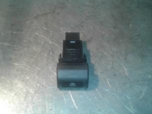 Used Rear window heating switch Subaru Forester (SF) 2.0 16V X Price on request offered by Akkie Stomphorst Autodemontage