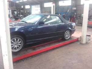 Used Side skirt, left BMW 3 serie (E36/2C) 320i 24V Price on request offered by Akkie Stomphorst Autodemontage