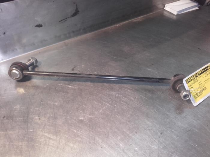 Front anti-roll bar from a Volvo V70 (SW) 2.4 20V 140 2000