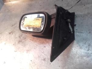 Used Wing mirror, right Ford Fiesta 5 (JD/JH) 1.3 Price on request offered by Akkie Stomphorst Autodemontage