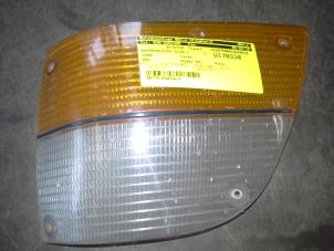 Used Indicator lens, left Saab 9-3 I (YS3D) 2.0t 16V Ecopower Price on request offered by Akkie Stomphorst Autodemontage