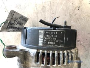 Dynamo d'un Chrysler Voyager/Grand Voyager 2.5 TDiC 2000