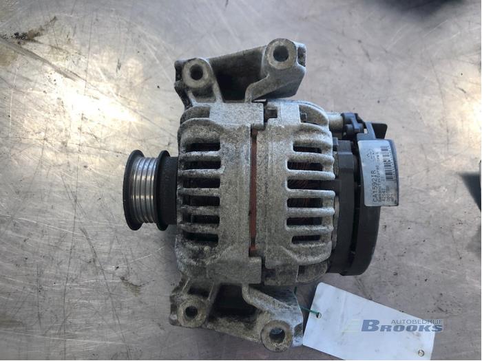 Begagnade Dynamo Opel Zafira (F75) 2.2 16V Pris € 30,00 Marginaltabell erbjuds av Autobedrijf Brooks